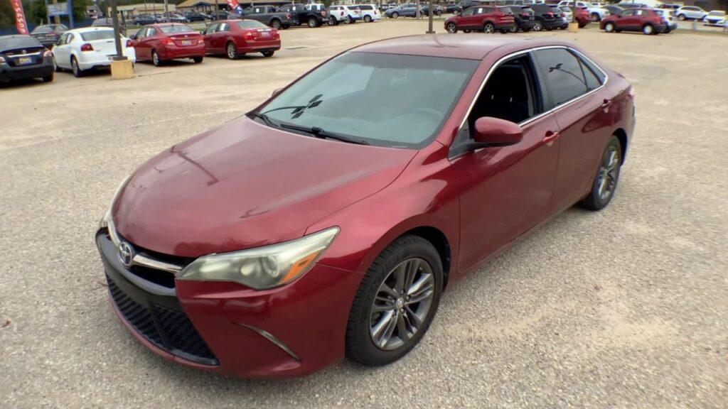 2016 Toyota Camry SE