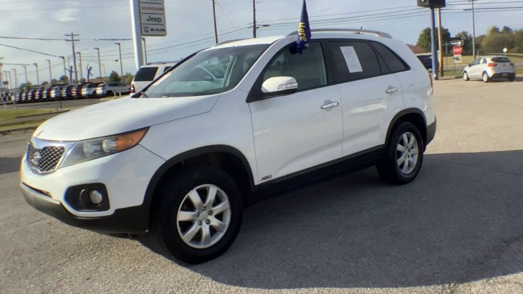 2011 Kia Sorento LX