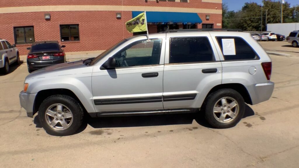 2006 Jeep Grand Cherokee Laredo
