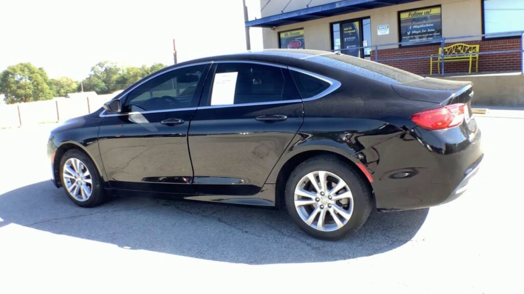 2016 Chrysler 200 Limited