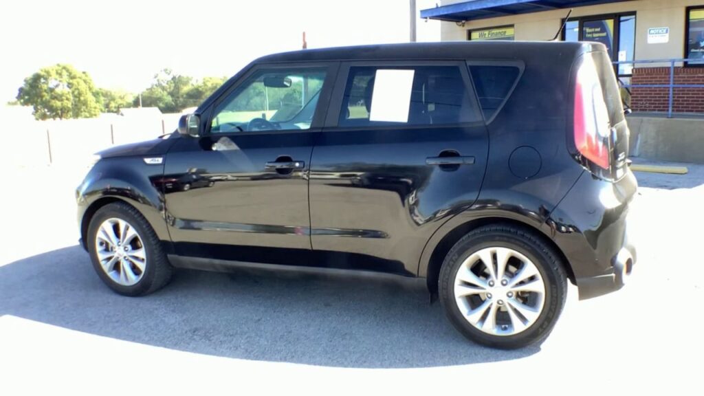 2016 Kia Soul +
