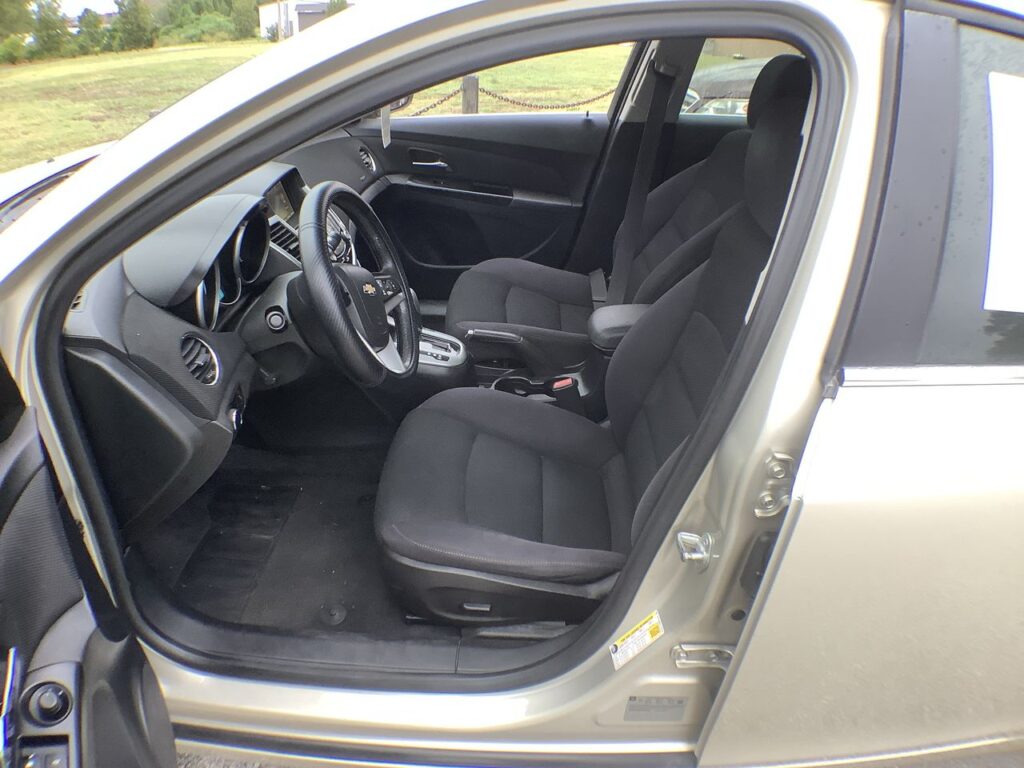 2013 Chevrolet Cruze 1LT Auto