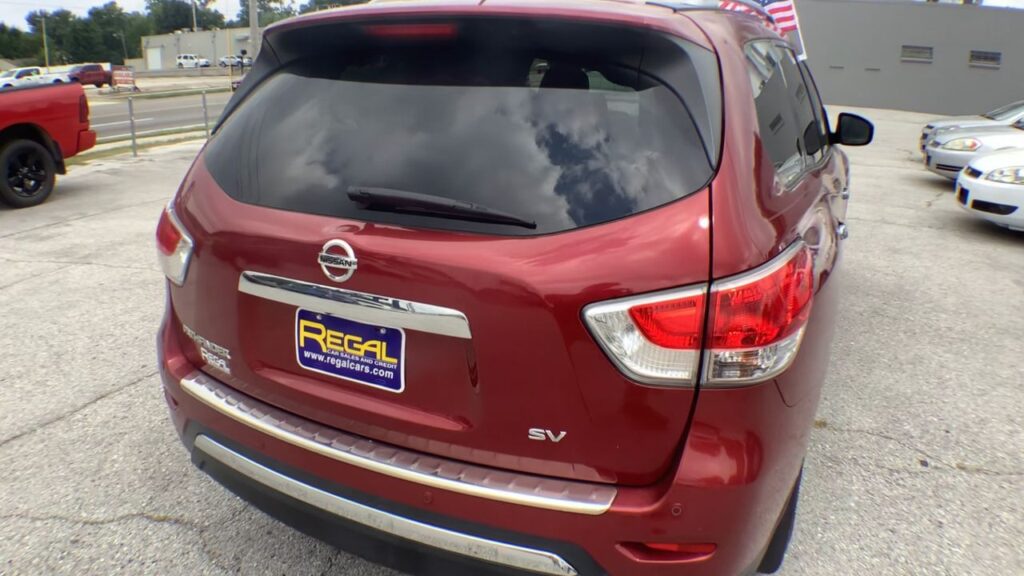 2015 Nissan Pathfinder SV