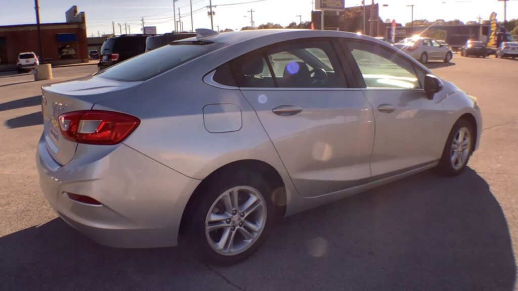 2016 Chevrolet Cruze LT Auto