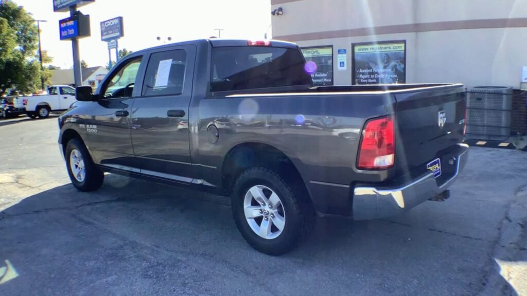 2017 RAM 1500 Tradesman Crew Cab 4x4 57" Box