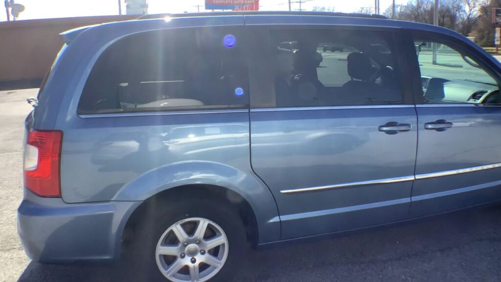 2011 Chrysler Town & Country Touring