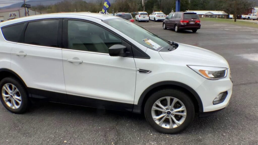 2017 Ford Escape SE