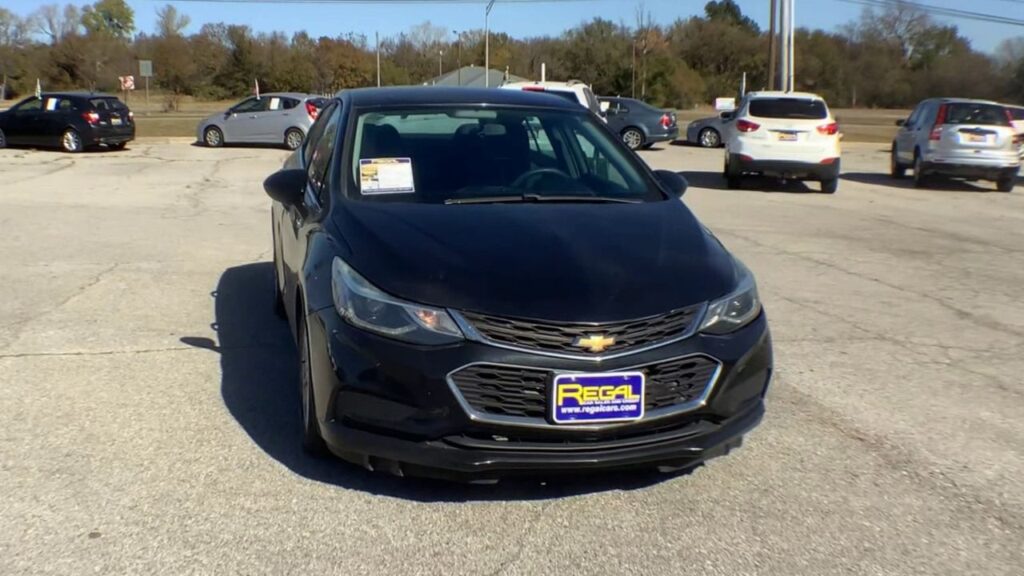 2018 Chevrolet Cruze LT Auto