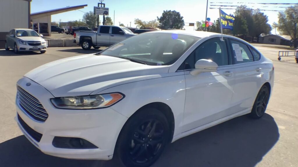 2013 Ford Fusion SE
