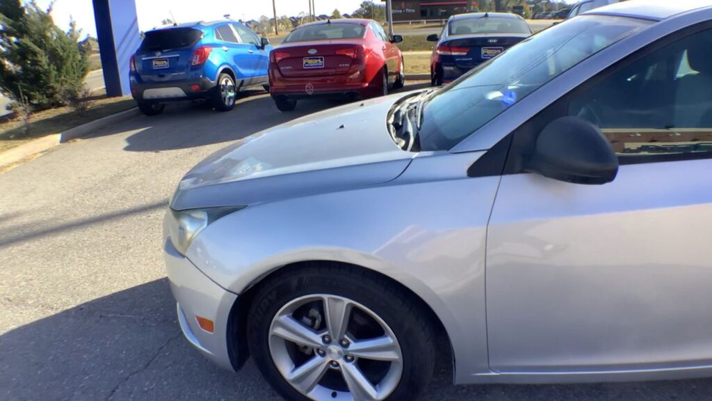 2013 Chevrolet Cruze LS Auto