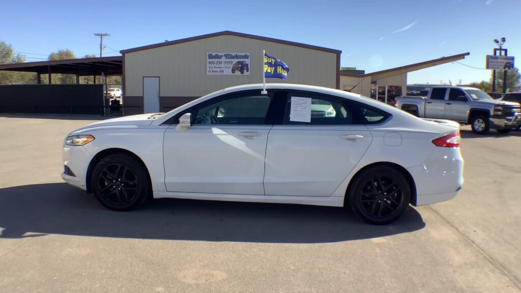 2013 Ford Fusion SE