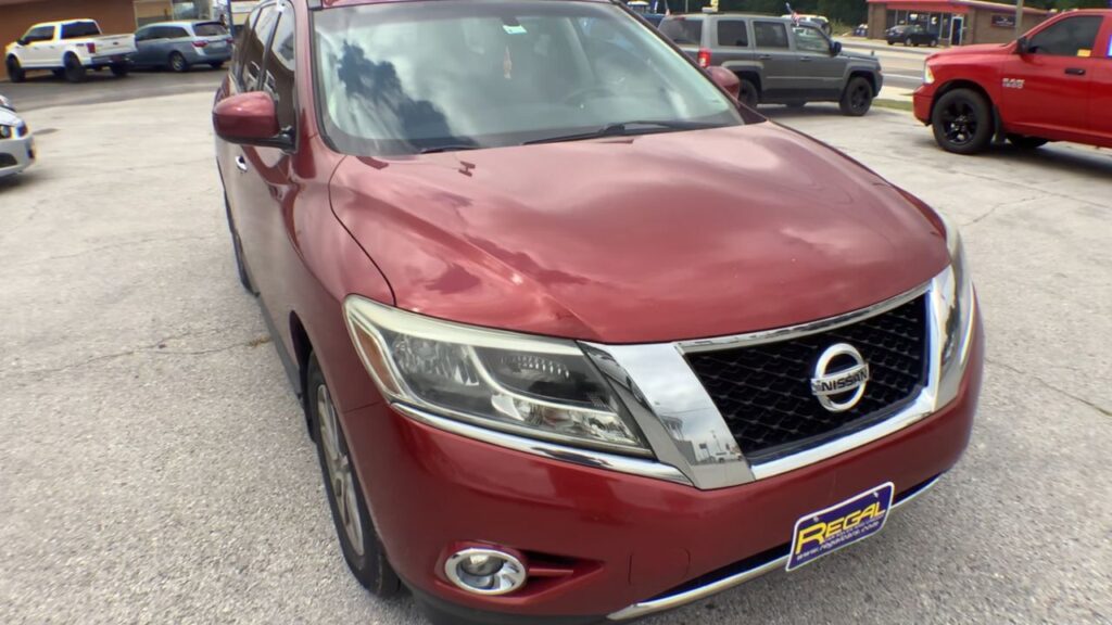 2015 Nissan Pathfinder SV
