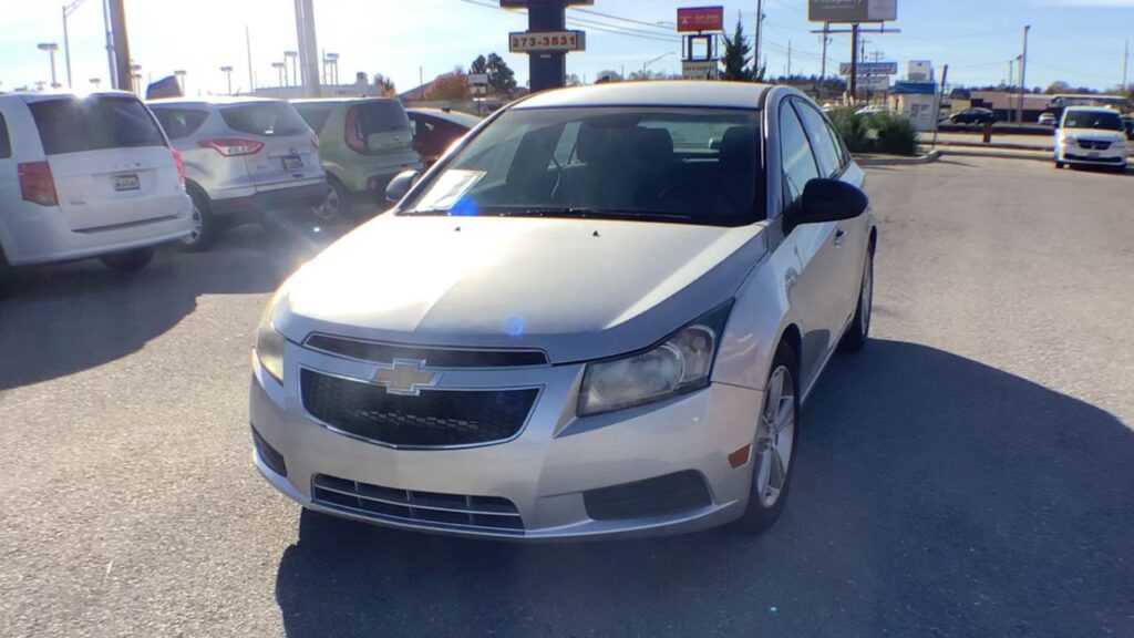 2013 Chevrolet Cruze LS Auto
