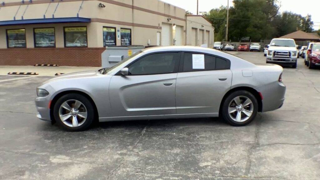 2016 Dodge Charger SXT