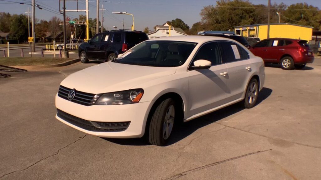 2015 Volkswagen Passat 1.8T SE