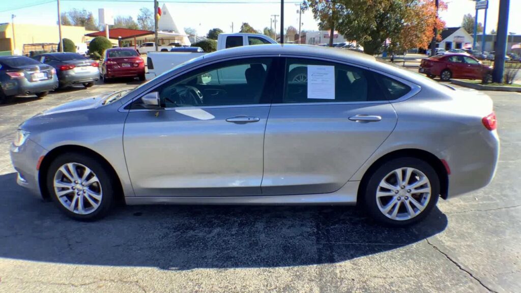 2015 Chrysler 200 Limited