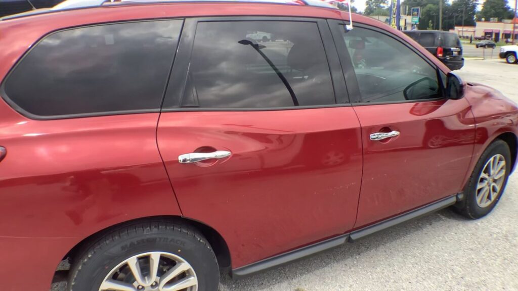 2015 Nissan Pathfinder SV