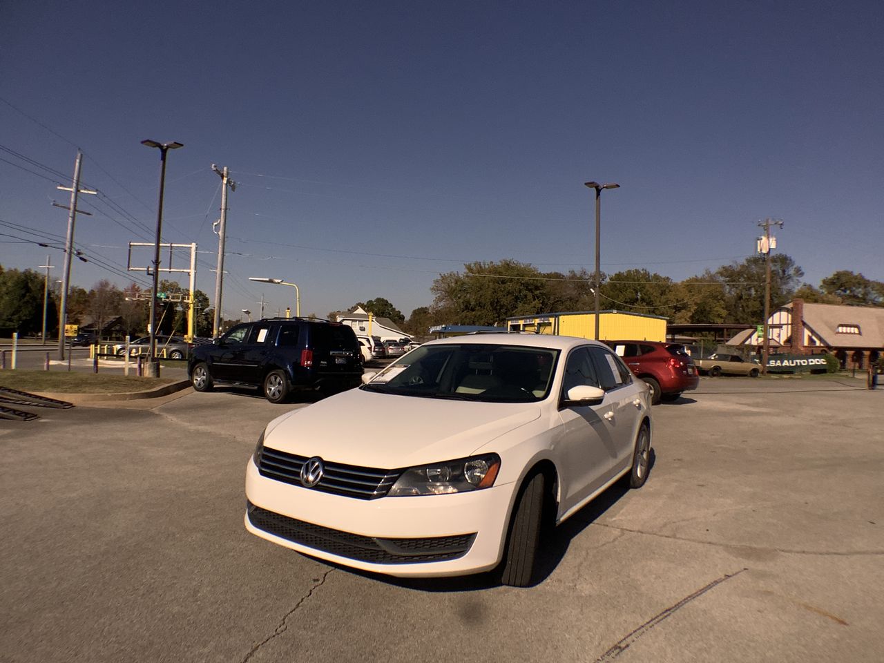 2015 Volkswagen Passat SE's photo
