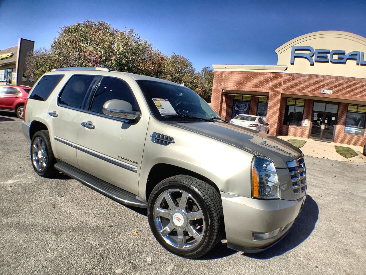 2013 Cadillac Escalade Luxury's photo