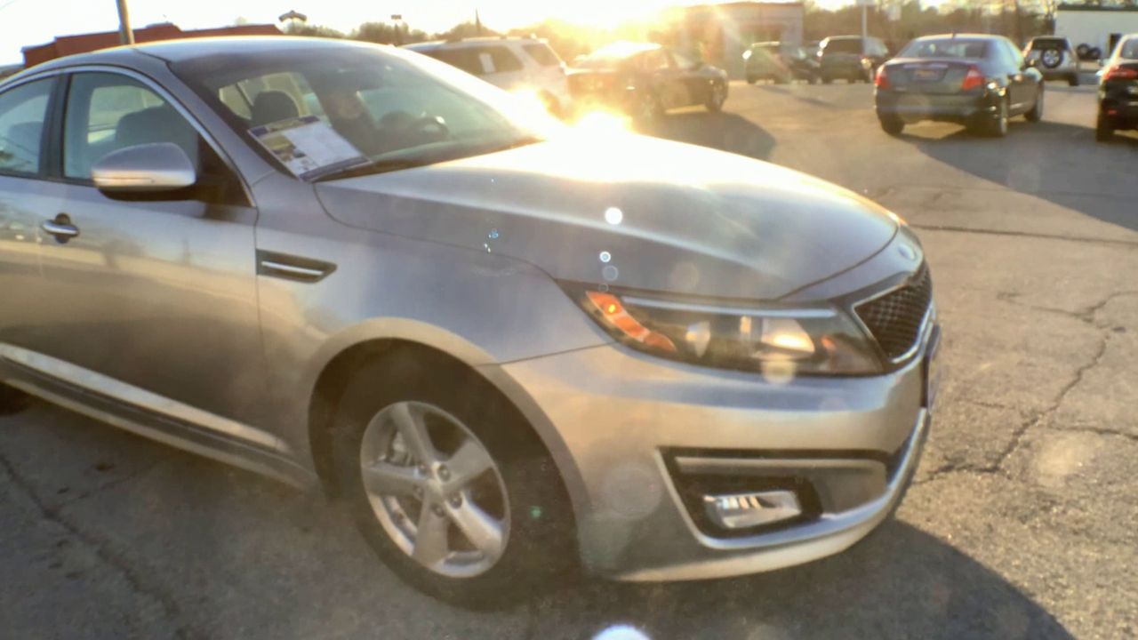 2015 Kia Optima LX's photo
