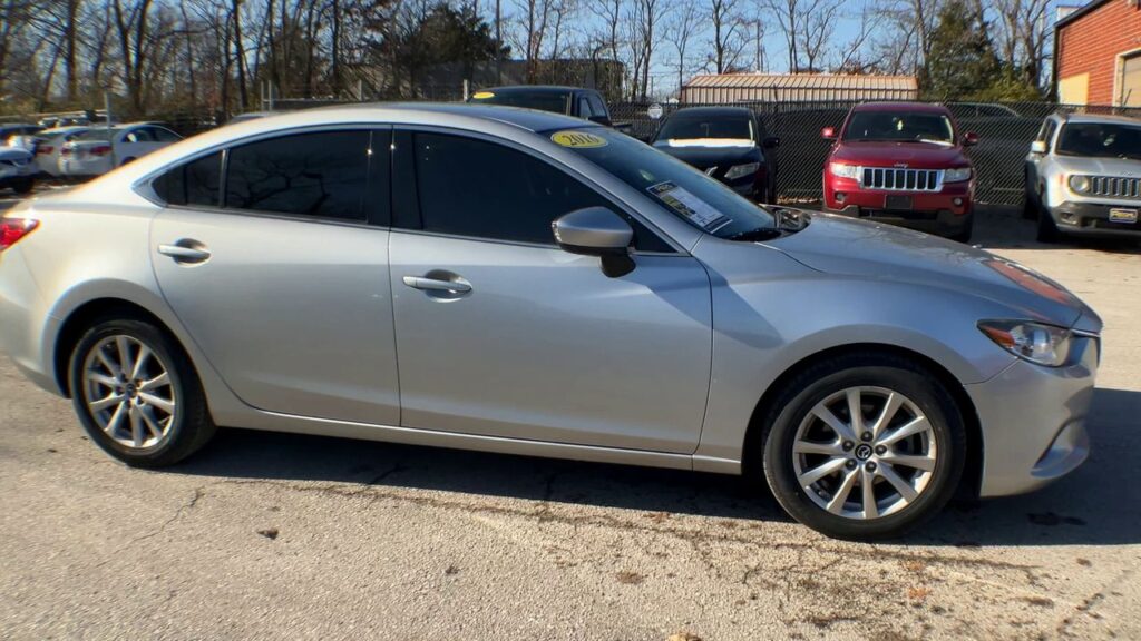 2016 Mazda Mazda6 i Sport