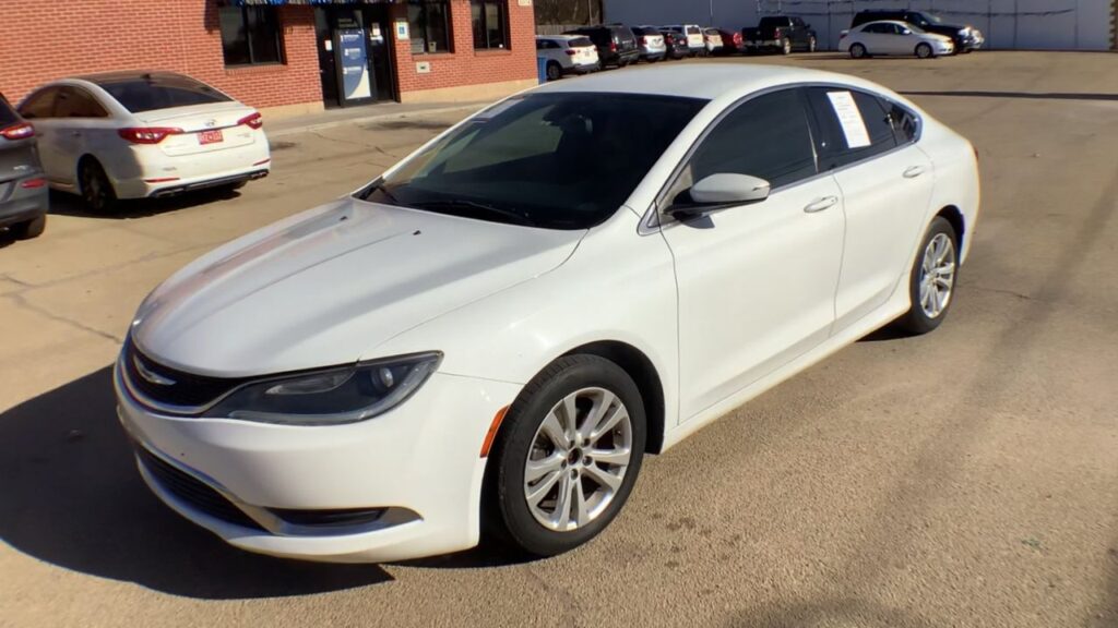 2015 Chrysler 200 Limited