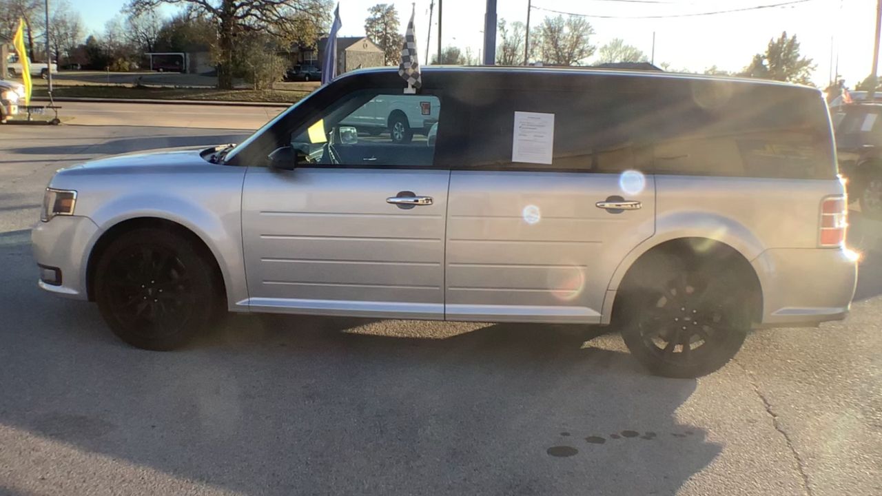 2016 Ford Flex SEL photo 4