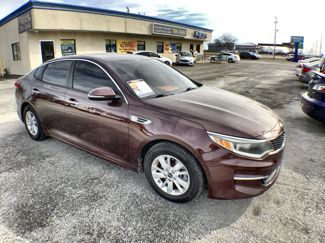 2018 Kia Optima LX's photo