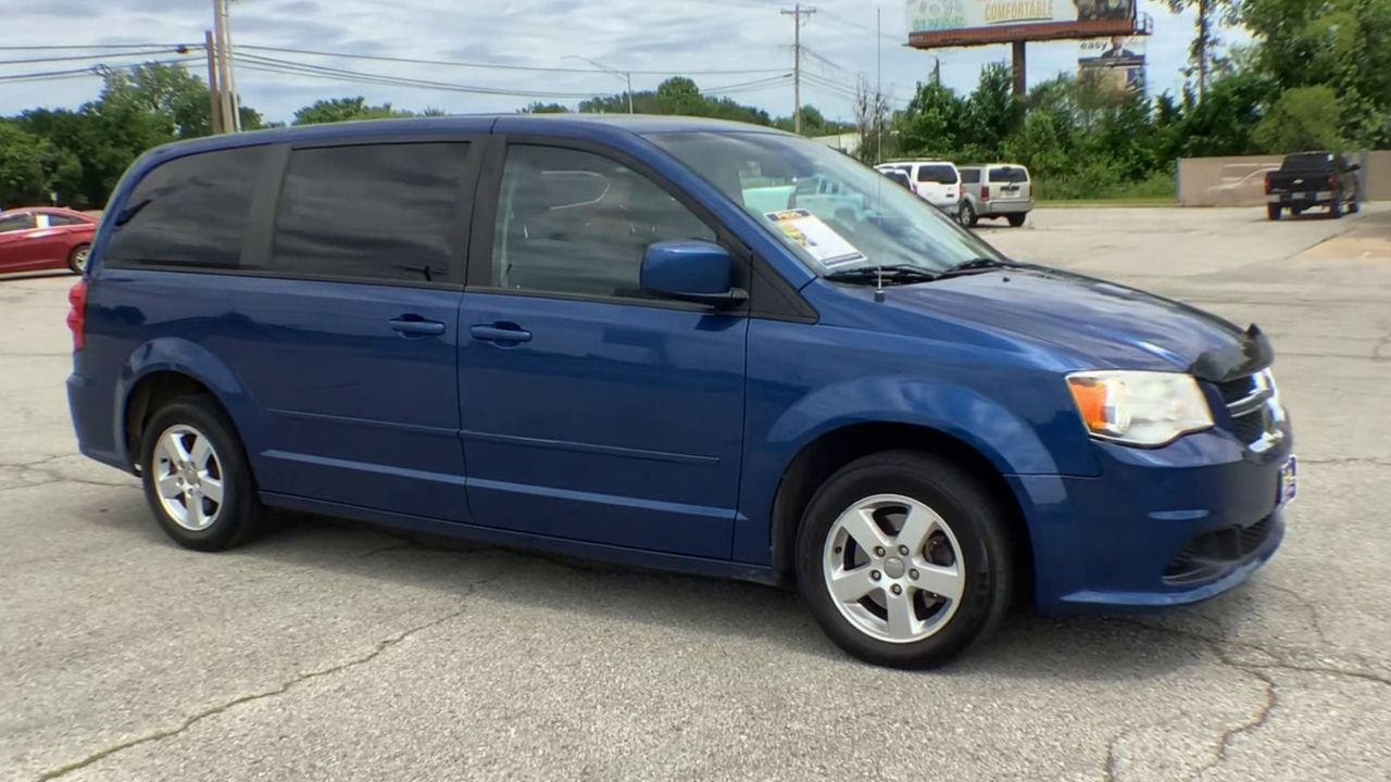 2011 Dodge Grand Caravan Mainstreet FWD's photo