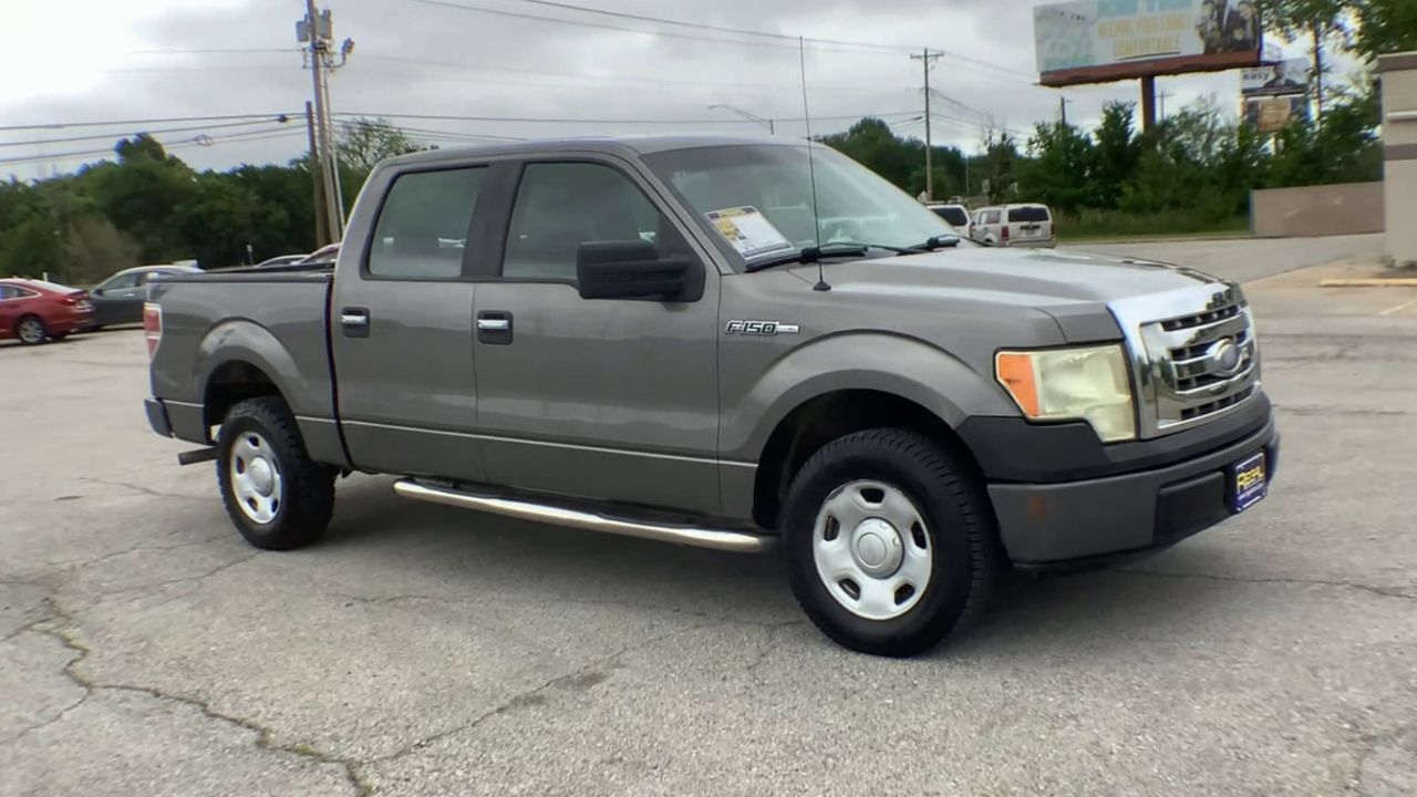2009 Ford F-150 XL SuperCrew 145-in's photo