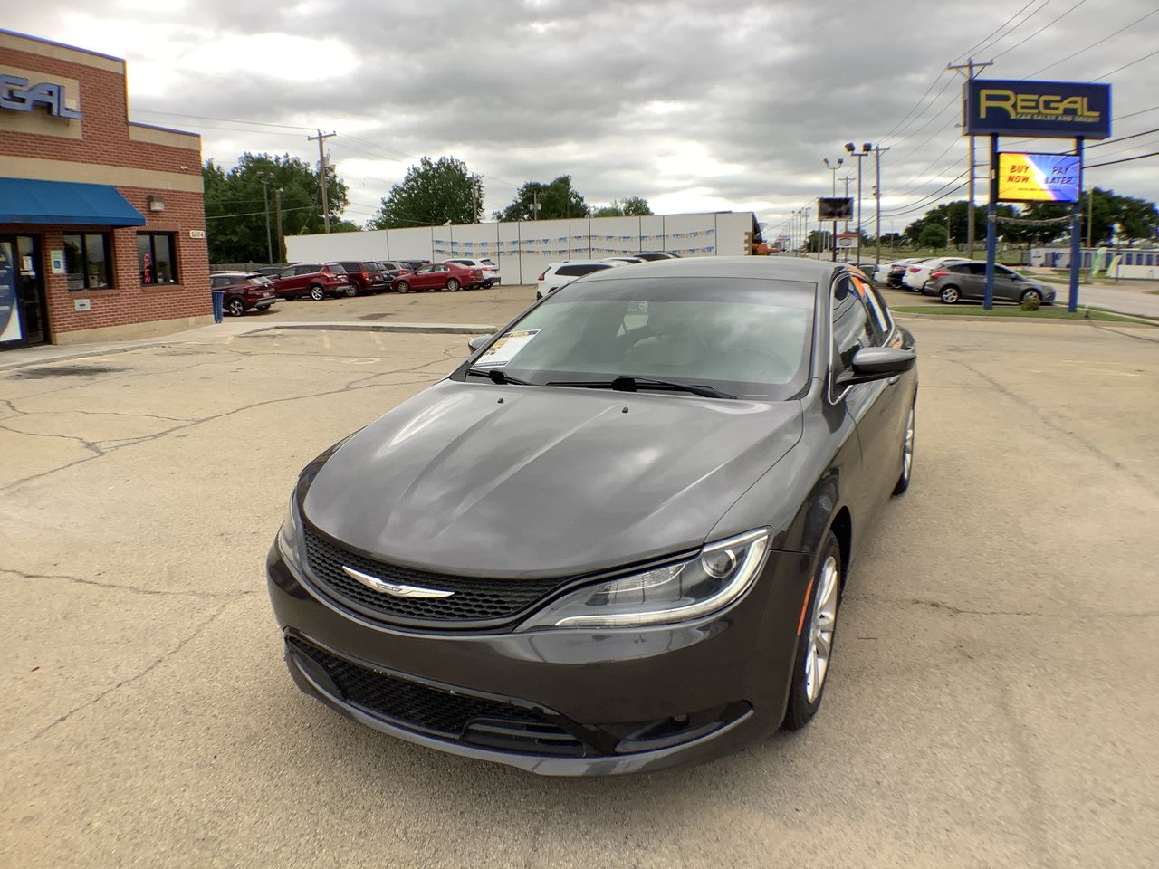 2015 Chrysler 200 Limited's photo