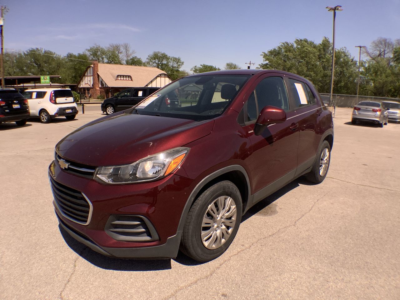 2017 Chevrolet Trax LS's photo