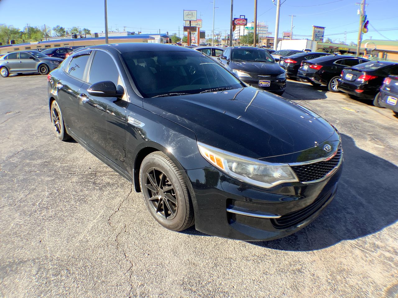 2016 Kia Optima LX AT's photo