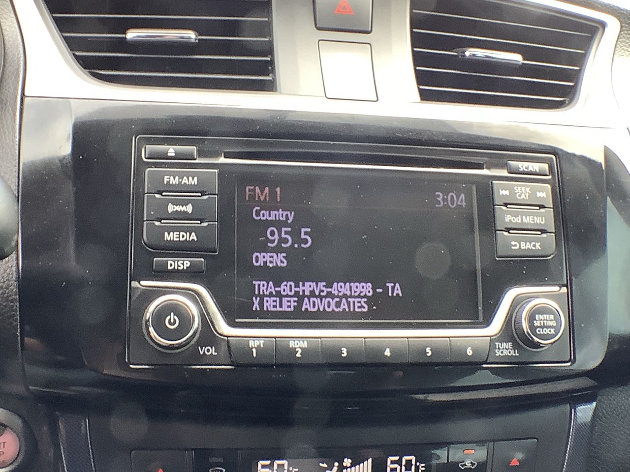 2018 Nissan Sentra SR CVT's photo