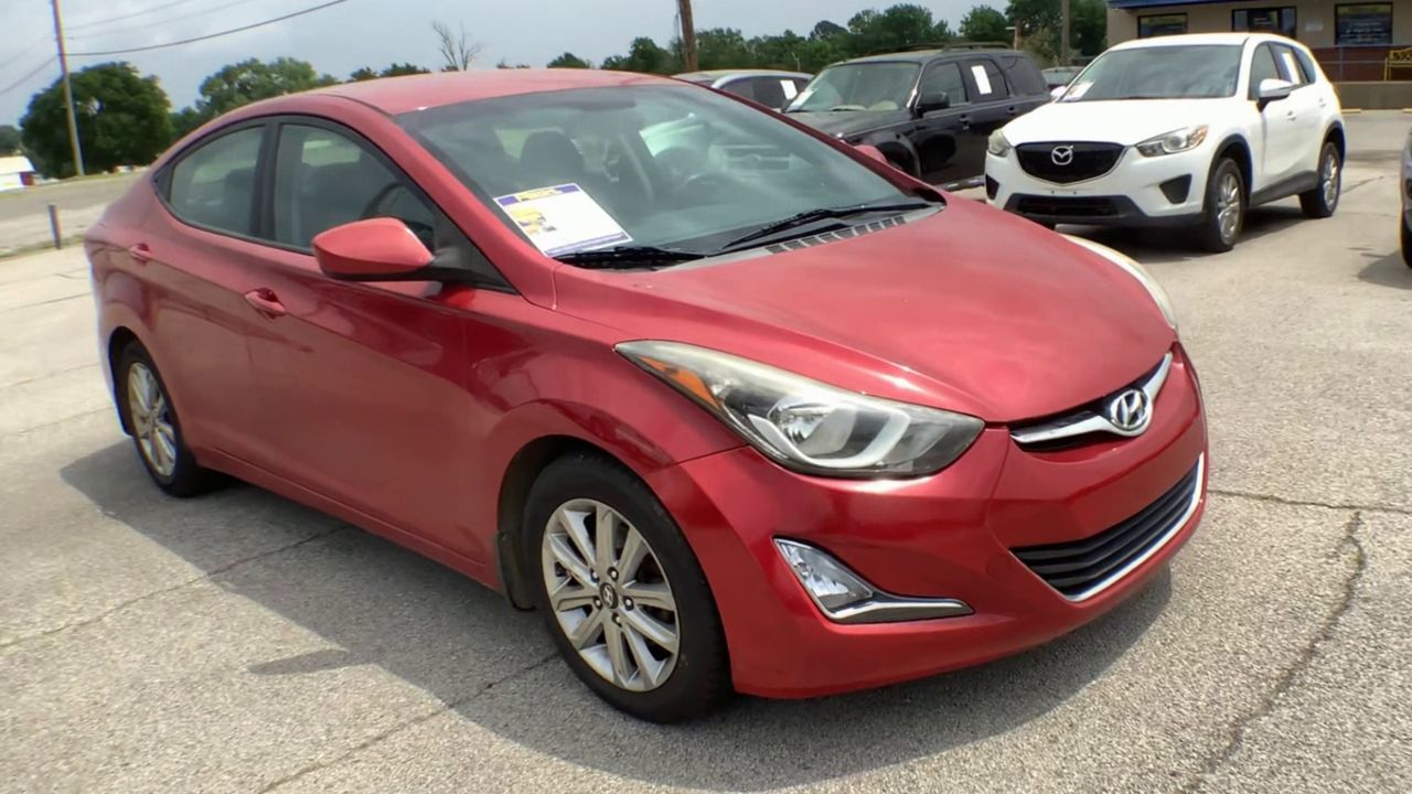 2016 Hyundai Elantra 1.8 SE M/T's photo