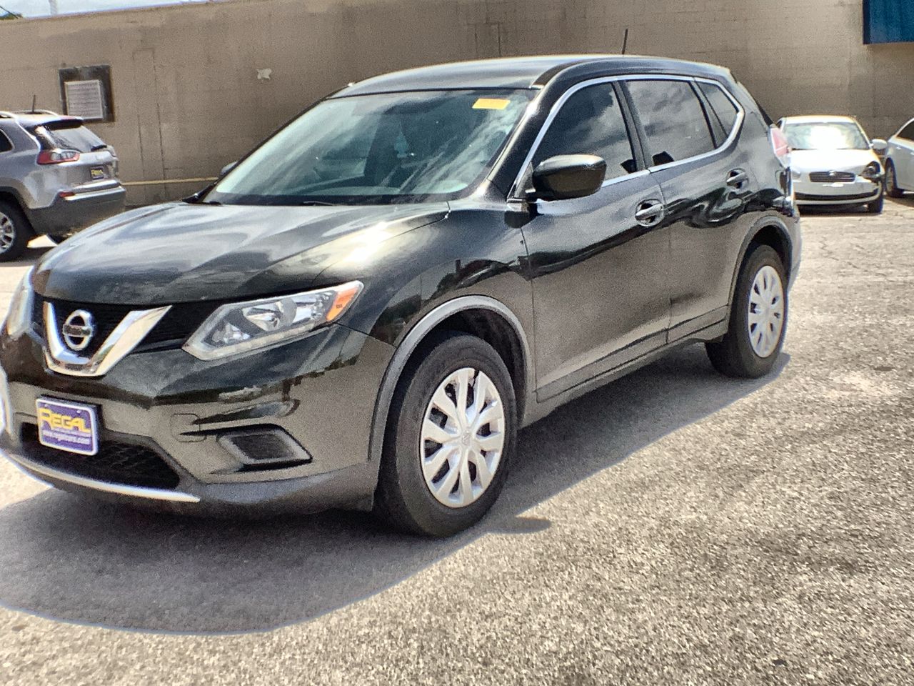 2016 Nissan Rogue S FWD's photo