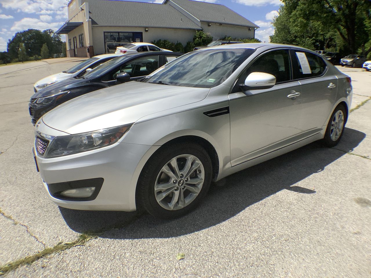 2011 Kia Optima EX AT's photo