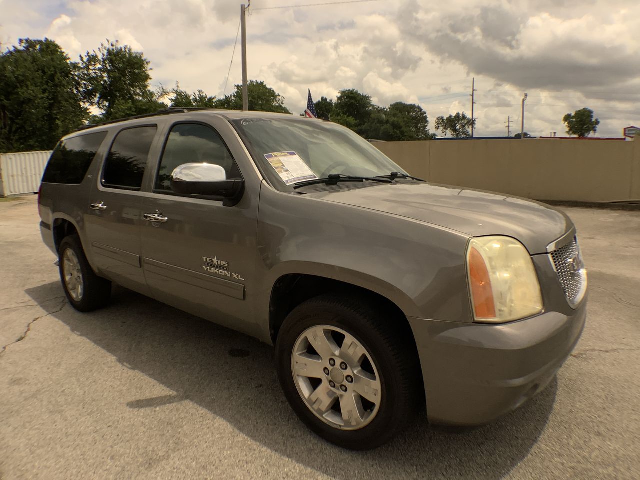 2012 GMC Yukon 2WD 1/2 Ton SLT (4SA)'s photo