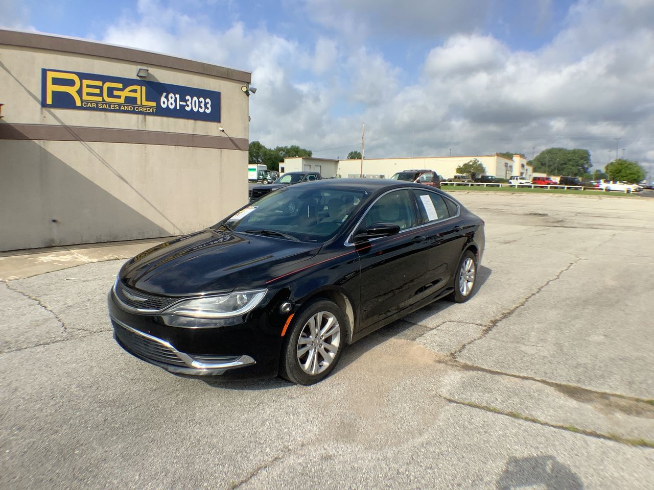 2015 Chrysler 200 Limited's photo